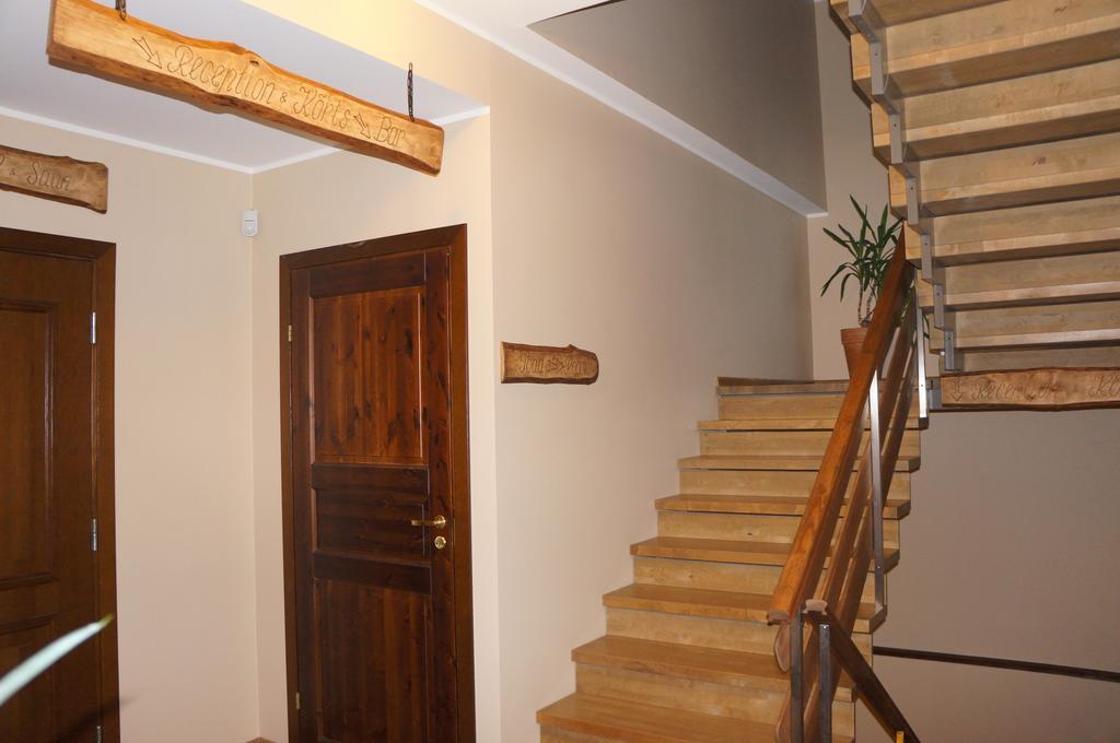 Poeoeni Tavern & Guesthouse Misso Dış mekan fotoğraf