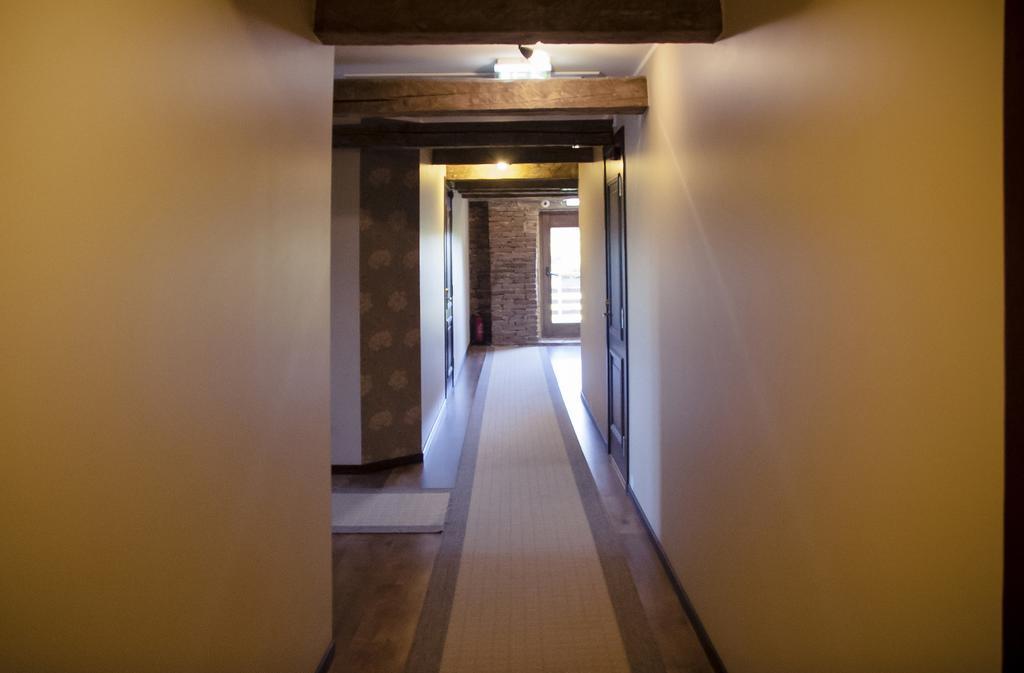 Poeoeni Tavern & Guesthouse Misso Dış mekan fotoğraf