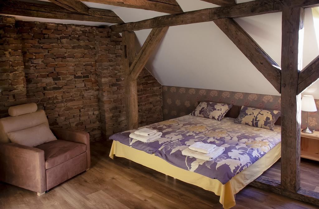 Poeoeni Tavern & Guesthouse Misso Dış mekan fotoğraf